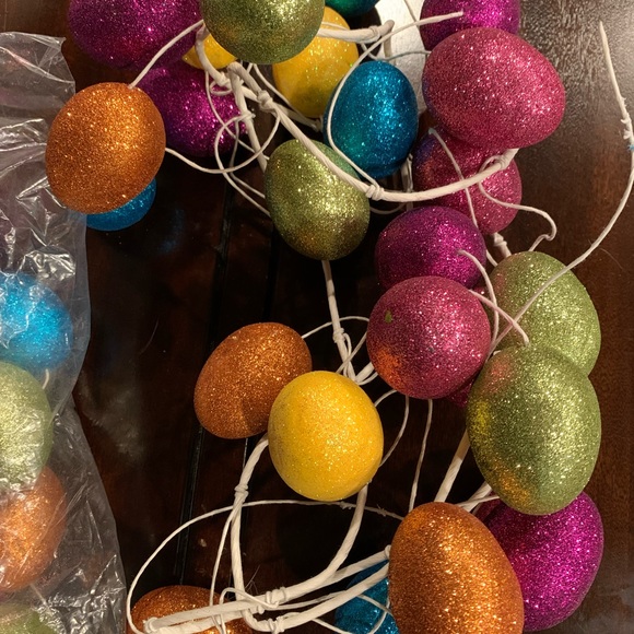 Set of Easter Egg Garland, Set of 2 Included, 1-Opened Bag, 1-Sealed New Bag - Picture 9 of 13